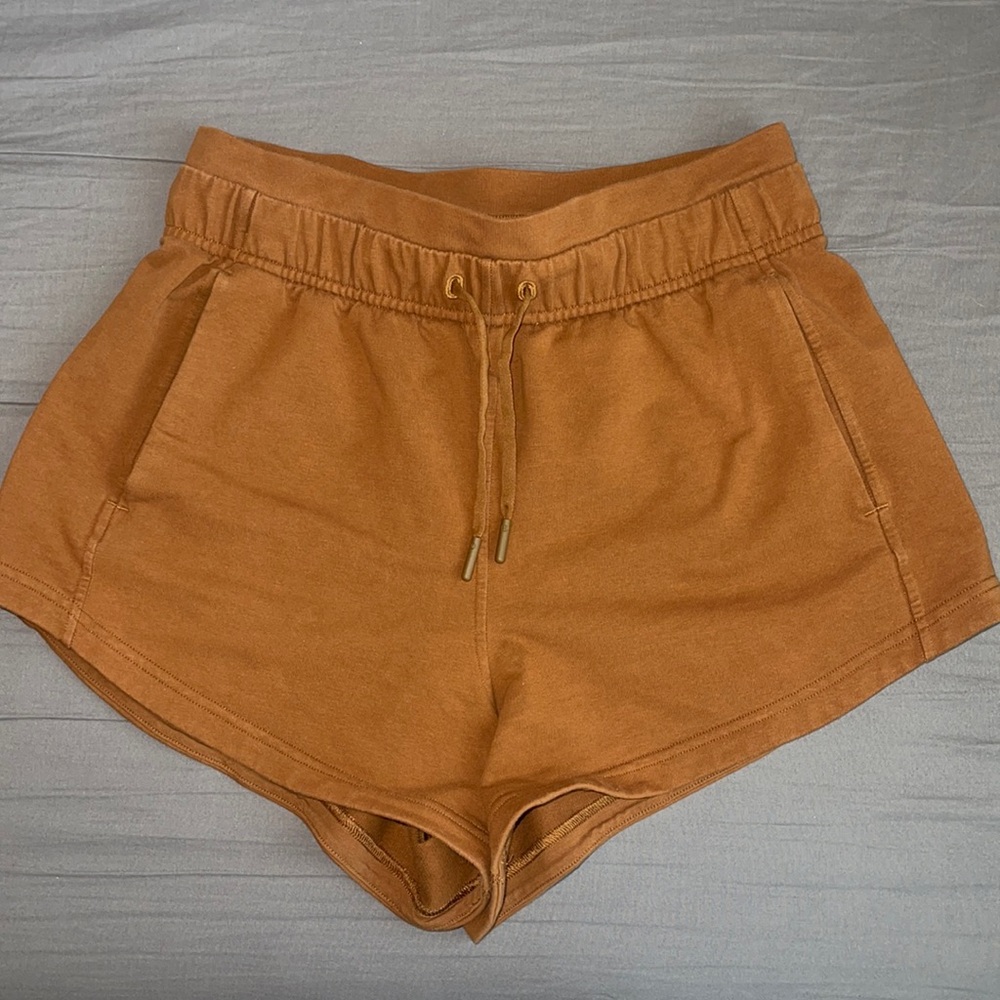 Lululemon Inner Glow High Rise Short